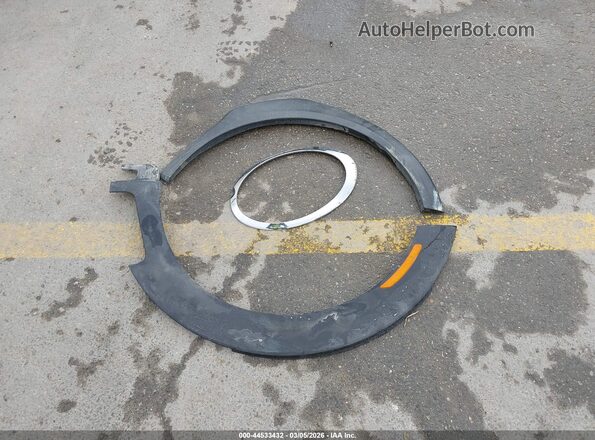 WMWLU1C34H2C42240 2017 MINI CLUBMAN Cream ხელსაწყოთა პანელის ხედი