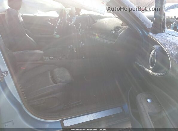 WMWLU1C50H2F26840 2017 MINI CLUBMAN Blue წინა სალონის ხედი