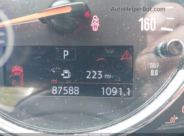 WMWLU5C50K2G05083 2019 MINI CLUBMAN Tan 