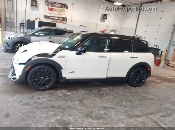 WMWLU5C53H2E80492 2017 MINI CLUBMAN White Widok wnętrza 360 stopni