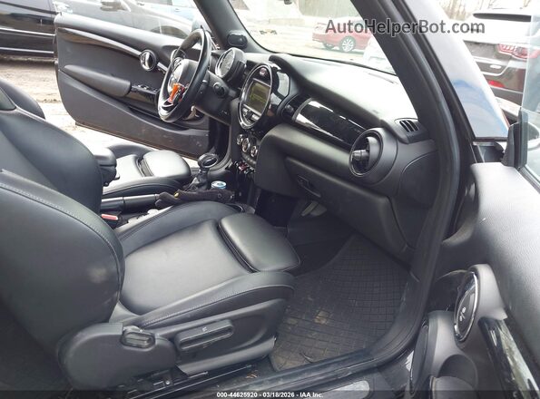 WMWWG9C3XH3C82156 2017 MINI CONVERTIBLE Black Вид салону спереду