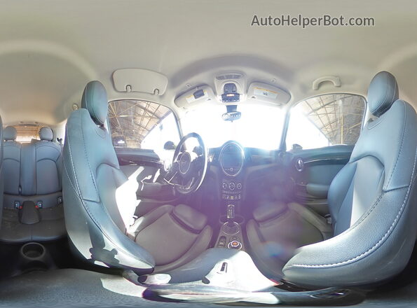 WMWXP3C02M2N72945 2021 MINI COOPER Silver 360 interior view