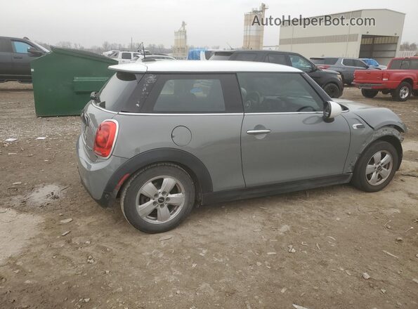 WMWXP5C54J2D71912 2018 MINI COOPER Gray 