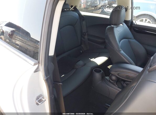 WMWXR3C06M2N76653 2021 MINI HARDTOP Silver VIN կոդի պիտակի տեսք