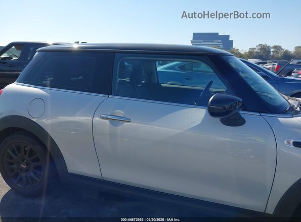 WMWXR3C06M2N76653 2021 MINI HARDTOP Silver Սալոնի 360 աստիճան տեսք