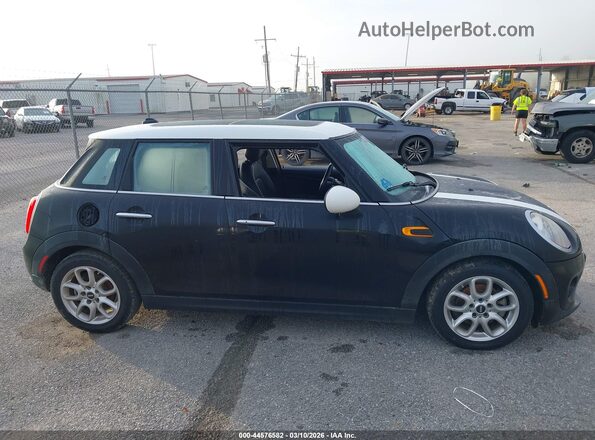 WMWXU1C3XH2F78377 2017 MINI HARDTOP Black Widok wnętrza 360 stopni