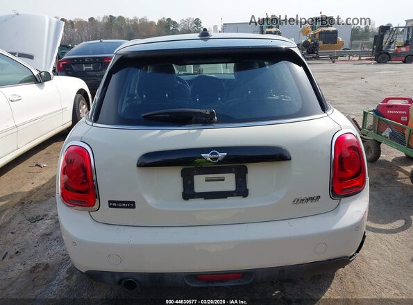 WMWXU1C57J2F79560 2018 MINI HARDTOP Cream 