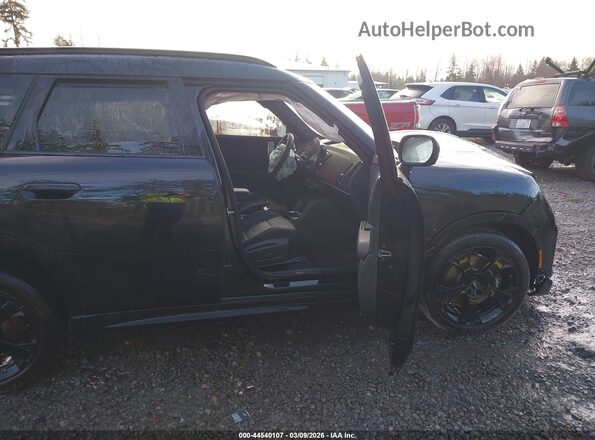 WMZ23GA01T7U09904 2026 MINI COUNTRYMAN Black წინა სალონის ხედი