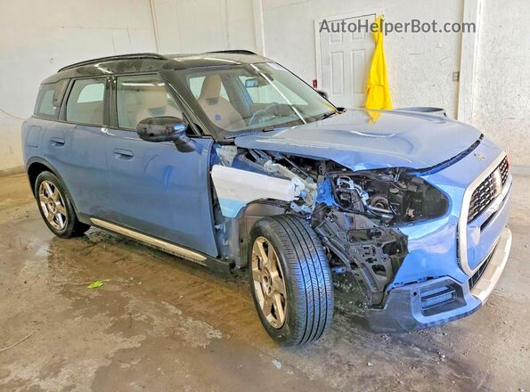 WMZ23GA02S7T08904 2025 MINI COUNTRYMAN Blue Widok z przodu