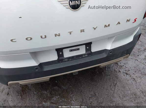 WMZ23GA05T7U73024 2026 MINI COUNTRYMAN White Вид спереду