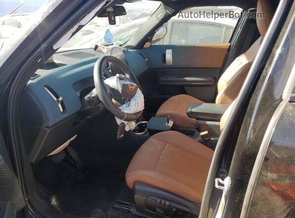 WMZ23GA07S7P32580 2025 MINI COUNTRYMAN Black Вид салону спереду
