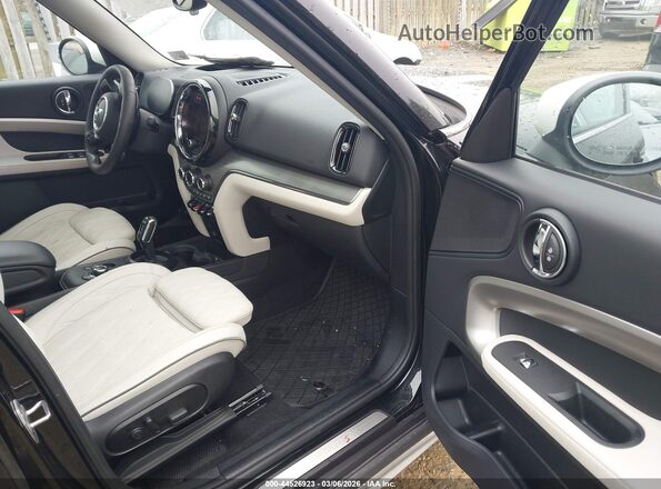 WMZ83BR05R3R41285 2024 MINI COUNTRYMAN Черный Вид салона спереди