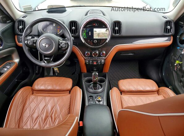 WMZ83BR09M3N03006 2021 MINI COOPER Teal Dashboard view