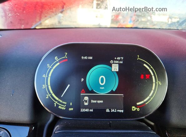 WMZ83BR09P3R09114 2023 MINI COOPER Red Вид щитка приладів