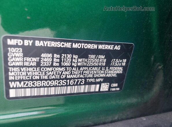 WMZ83BR09R3S16773 2024 MINI COOPER Green Vista de la etiqueta del VIN