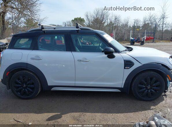 WMZYS7C30H3E06949 2017 MINI COUNTRYMAN White Vista interior de 360 grados
