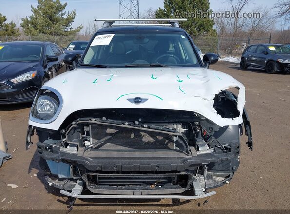 WMZYS7C30H3E06949 2017 MINI COUNTRYMAN White Vista interior trasera