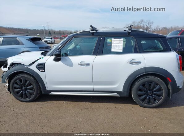 WMZYS7C30H3E06949 2017 MINI COUNTRYMAN White 