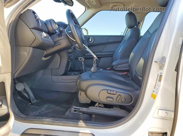 WMZYS7C53K3F44672 2019 MINI COOPER White 