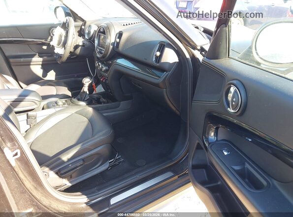 WMZYS7C59K3J04890 2019 MINI COUNTRYMAN Black 