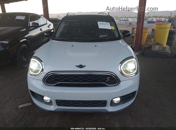WMZYT3C33H3D97833 2017 MINI COUNTRYMAN White Rear interior view