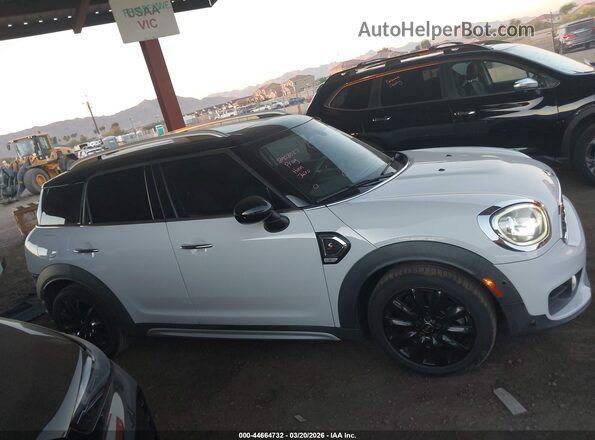 WMZYT3C33H3D97833 2017 MINI COUNTRYMAN White 360 interior view