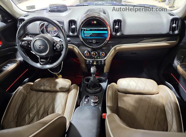 WMZYU7C51K3F93976 2019 MINI COOPER Blue Vista del salpicadero