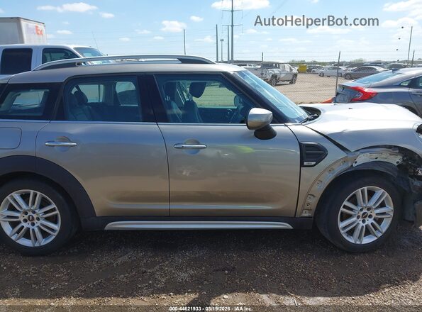 WMZYW3C03L3L18194 2020 MINI COUNTRYMAN Champagne Սալոնի հետևի տեսք