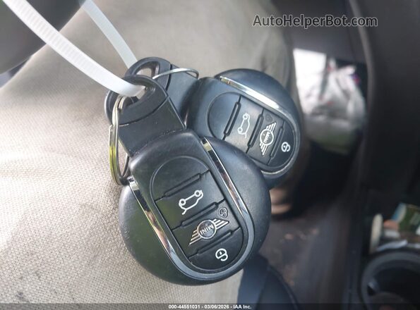 WMZYW3C04L3L10640 2020 MINI COUNTRYMAN Gray Առջևի վահանակի տեսք