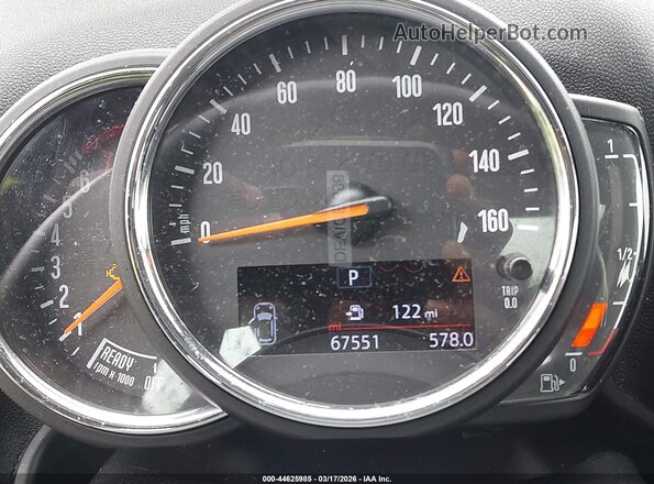 WMZYX1C06L3L10589 2020 MINI COUNTRYMAN Gray Widok tylnych siedzeń