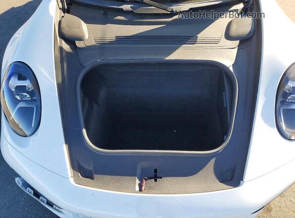 WP0AA2A94PS205250 2023 PORSCHE 911 White Widok wnętrza z tyłu