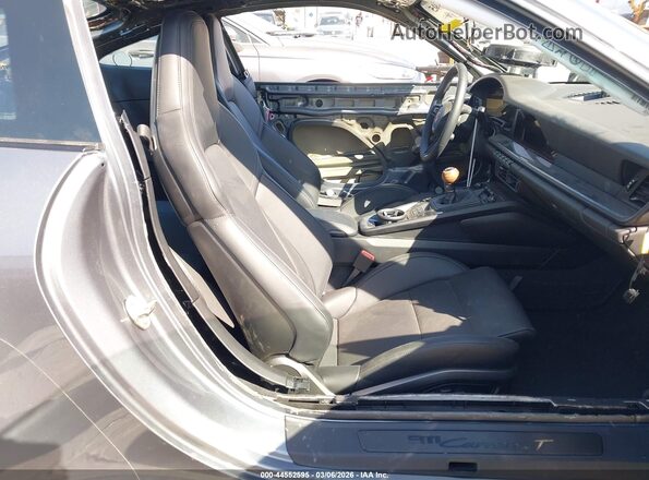 WP0AA2A94SS209596 2025 PORSCHE 911 Gray Вид салону спереду