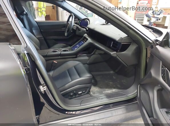 WP0AA2Y13NSA16038 2022 PORSCHE TAYCAN Черный Вид салона спереди