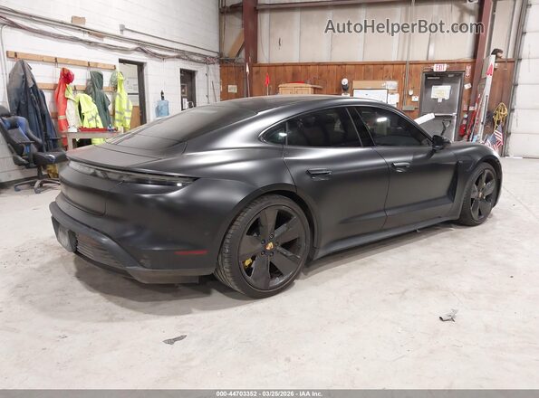 WP0AA2Y13NSA16038 2022 PORSCHE TAYCAN Черный Задняя правая четверть