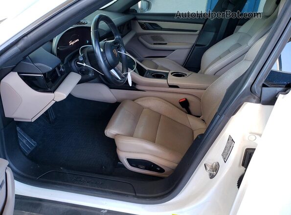 WP0AA2Y19MSA14714 2021 PORSCHE TAYCAN Белый Вид салона спереди