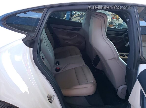 WP0AA2Y19MSA14714 2021 PORSCHE TAYCAN Белый Вид задних сидений