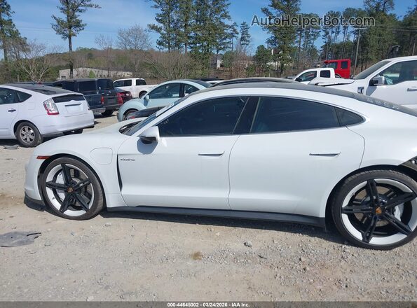WP0AB2Y10LSA52019 2020 PORSCHE TAYCAN White Widok wnętrza 360 stopni