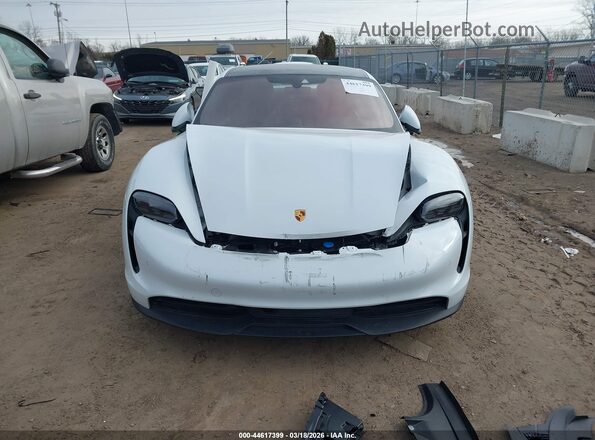WP0AB2Y10MSA45380 2021 PORSCHE TAYCAN White Vista interior trasera