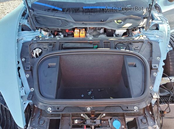WP0AB2Y11LSA50117 2020 PORSCHE TAYCAN Blue უკანა სალონის ხედი