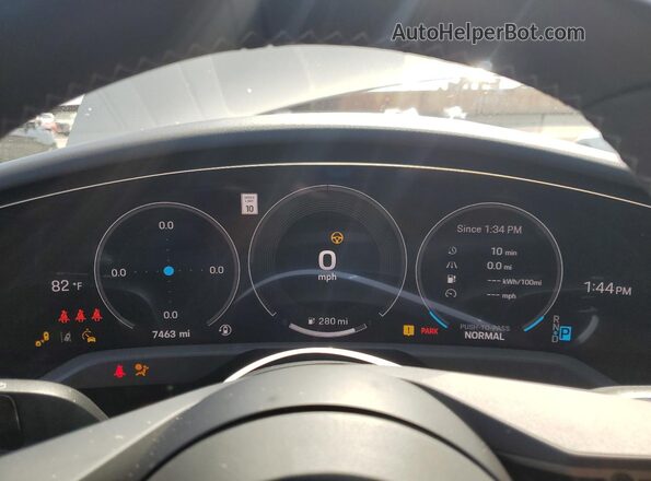 WP0AC2Y17SSA55222 2025 PORSCHE TAYCAN Silver Widok zestawu wskaźników
