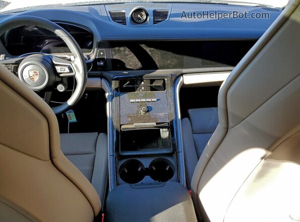 WP0AE2YA4SL047306 2025 PORSCHE PANAMERA White Dashboard view