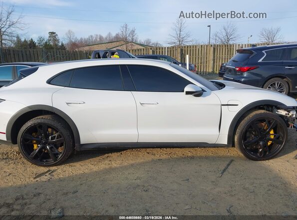 WP0BA2Y14NSA67424 2022 PORSCHE TAYCAN White Панорамний вид салону 360°