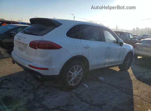 WP1AA2A21GKA36869 2016 PORSCHE CAYENNE White Tył prawy