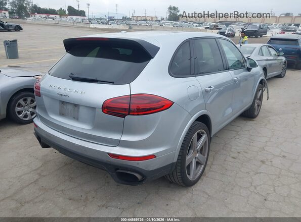 WP1AA2A27JKA05035 2018 PORSCHE CAYENNE Silver Rear right