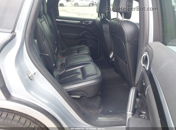 WP1AA2A27JKA05035 2018 PORSCHE CAYENNE Silver VIN sticker view