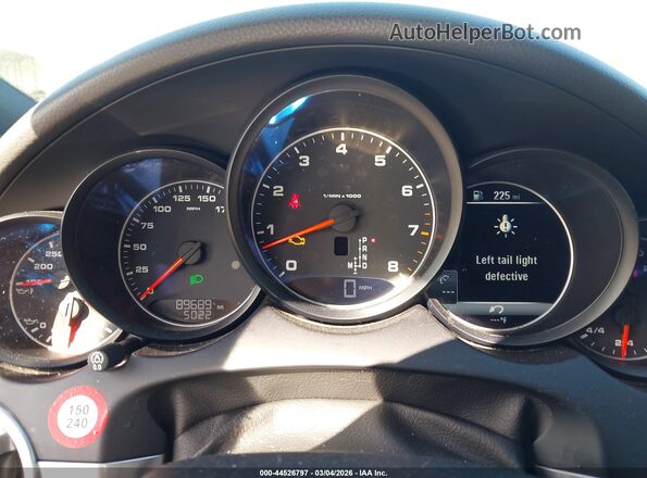 WP1AA2A29JKA01679 2018 PORSCHE CAYENNE White უკანა სავარძლების ხედი