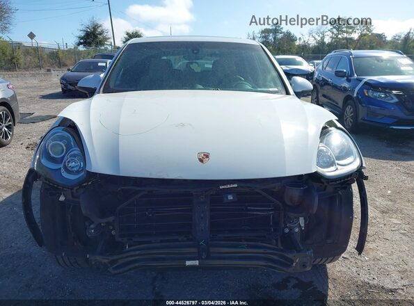WP1AA2A29JKA01679 2018 PORSCHE CAYENNE White ხელსაწყოთა პანელის ხედი