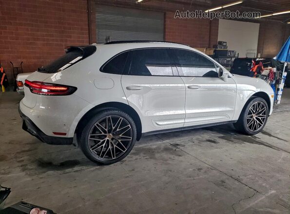 WP1AA2A50PLB08729 2023 PORSCHE MACAN Белый Задняя правая четверть