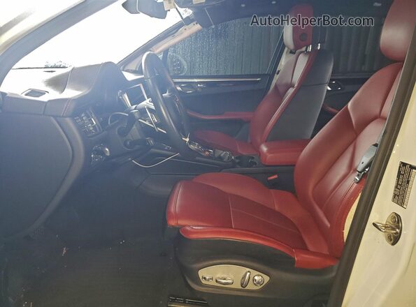 WP1AA2A50PLB08729 2023 PORSCHE MACAN Белый Вид салона спереди