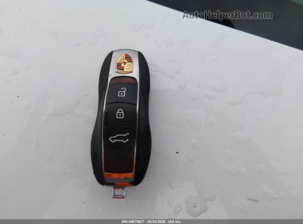 WP1AA2A50PLB21495 2023 PORSCHE MACAN Черный Вид панели приборов